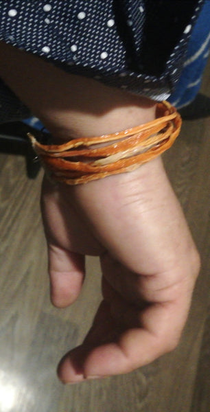 Bracelet SOLANDRA lanières de carotte orange stabilisé aimanté Unisexe