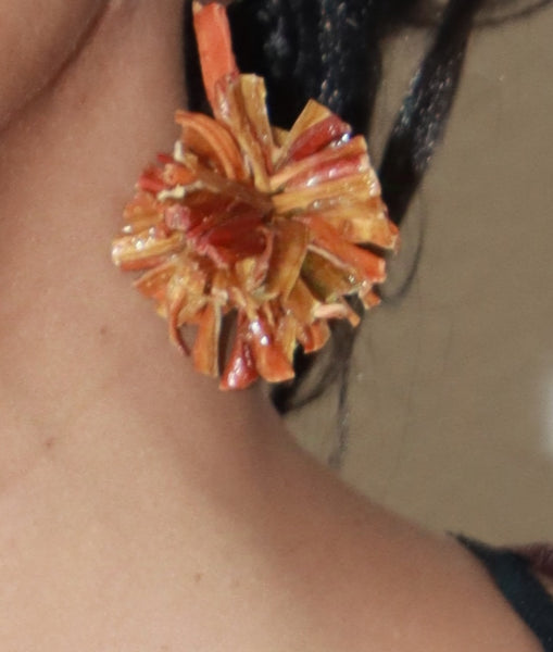 Boucle d'oreille AUREA pompon, Carotte Arc en Ciel stabilisé