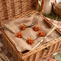 Couronne RAFIKI Pompon de Carotte orange Stabilisé — 2