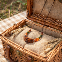Collier Girafe ANAYA Ras-de-cou aimanté en Carotte bi couleur Orange et Prune Stabilisé — 2